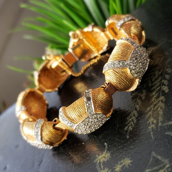 VTG High End Ciner Unsigned Pave Set Rhinestone Oval Gold Link Designer Bracelet - Picture 4 of 13